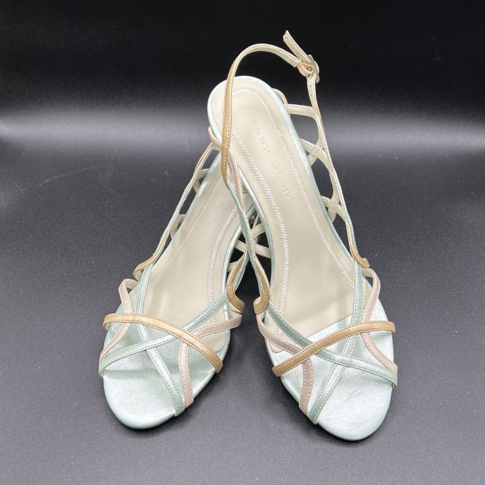 Easy Step Sandals, New in Original Box, SZ 8.5M, Mint